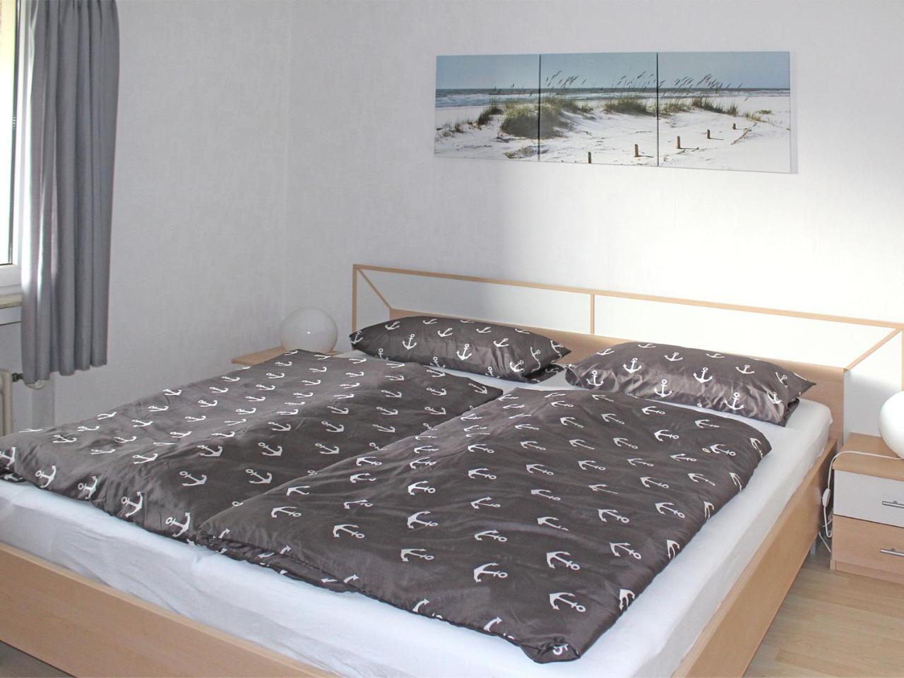 Beautiful Apartment In Bodenwerder With Balcony Екстер'єр фото